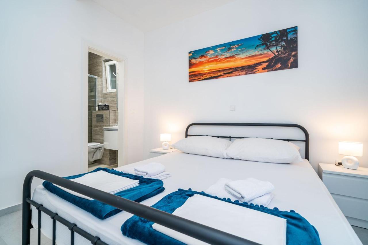 Hidden Gem Apartment Молунат Екстериор снимка