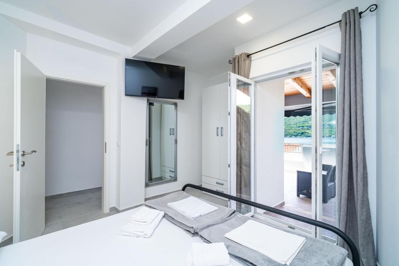 Hidden Gem Apartment Молунат Екстериор снимка