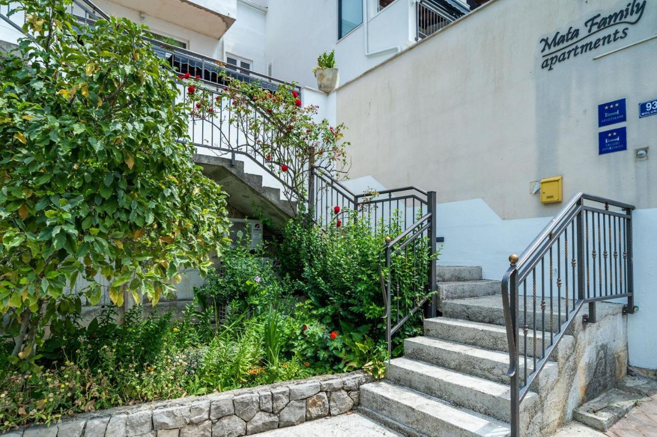 Hidden Gem Apartment Молунат Екстериор снимка