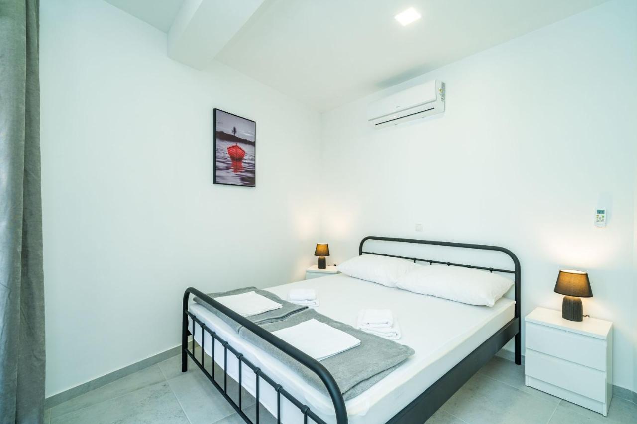 Hidden Gem Apartment Молунат Екстериор снимка