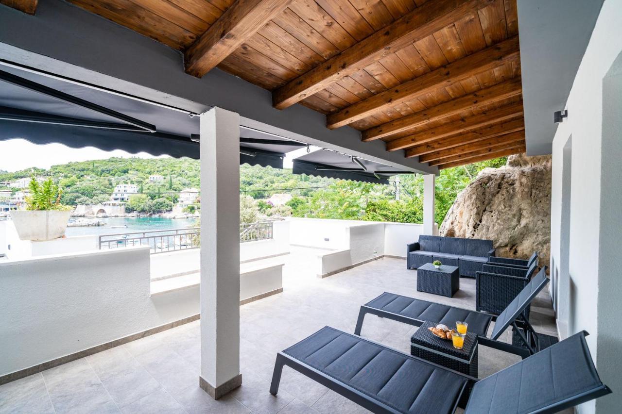 Hidden Gem Apartment Молунат Екстериор снимка