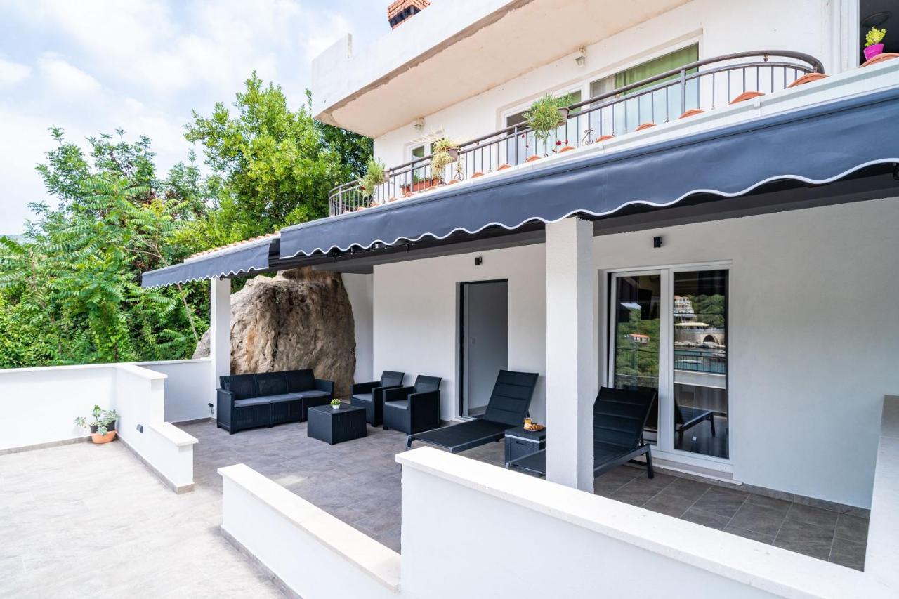 Hidden Gem Apartment Молунат Екстериор снимка